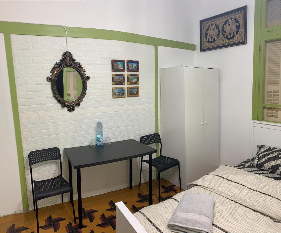 Comfy - For A Quiet Family Apartment